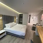 Ebbi Hotel
