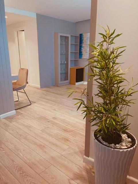 Ebbi Hotel Hotell 4*